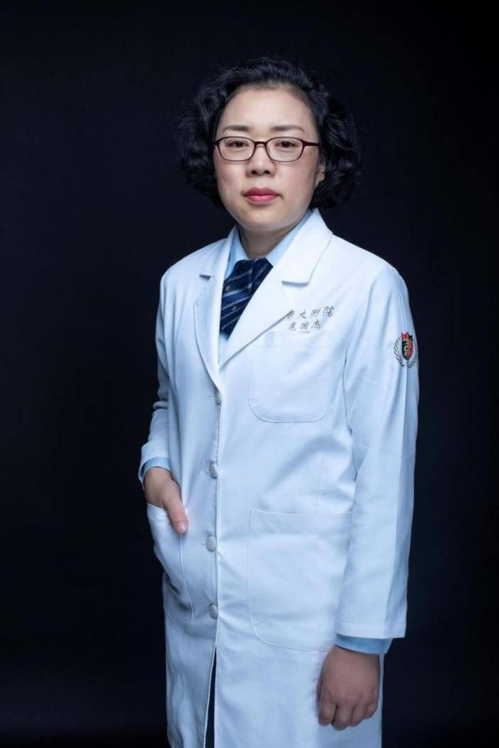 爱游戏体育-尼斯发布备战花絮，转会期刷新队史纪录，足总杯任务艰巨，医务组通报恢复的简单介绍